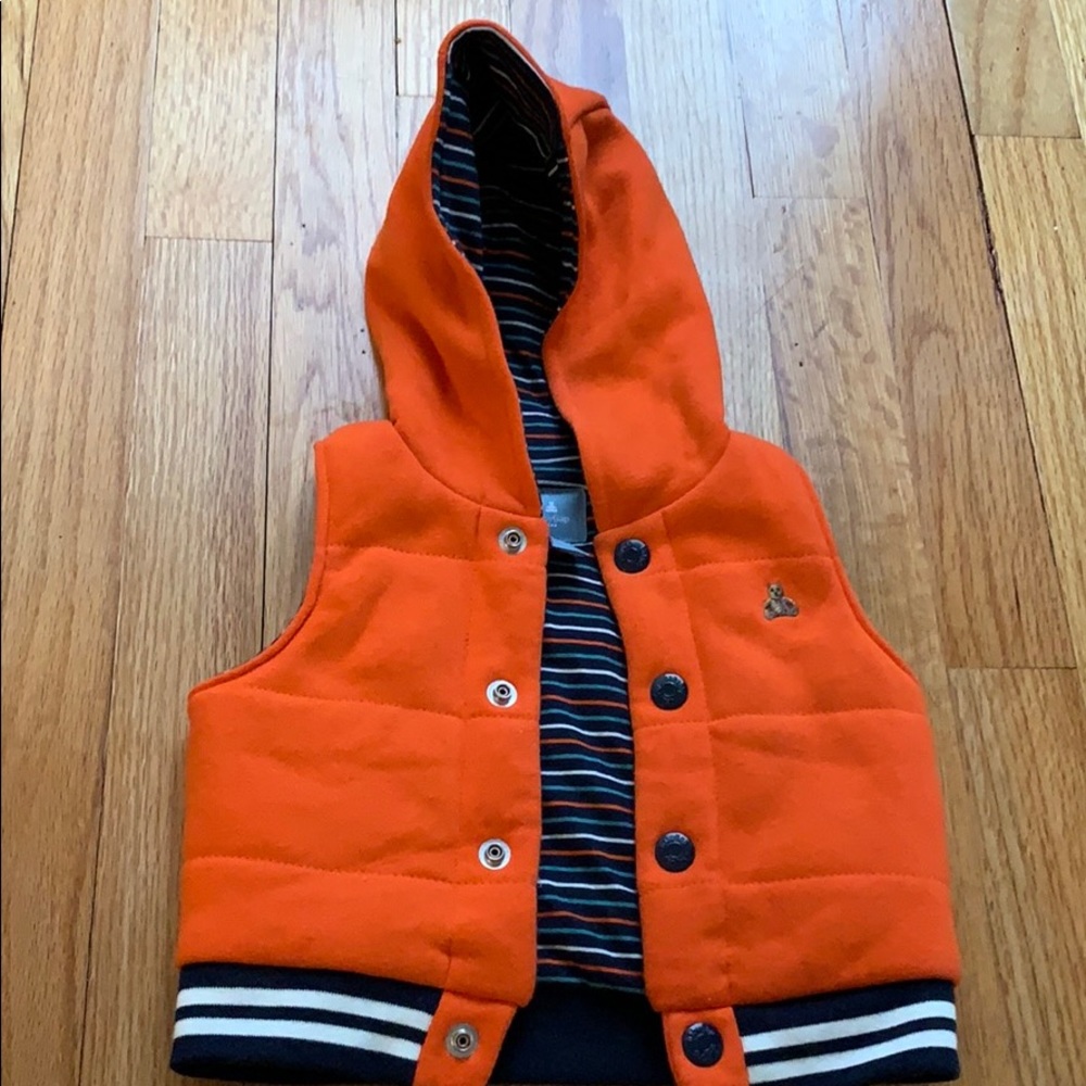 Gap vest